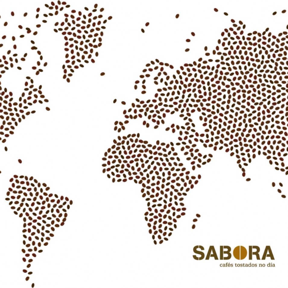 Mapa do mundo formado por grans de café.